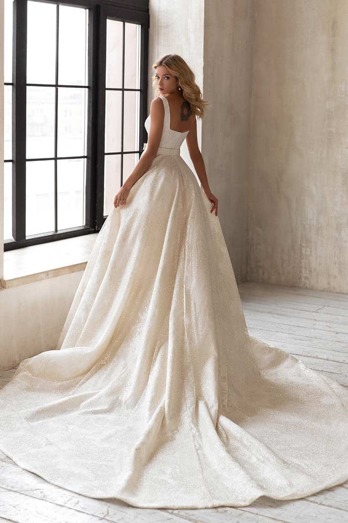 Less is More 2021 by Eva Lendel