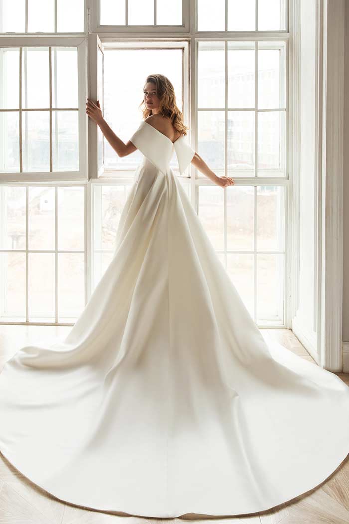 Less is More 2021 by Eva Lendel