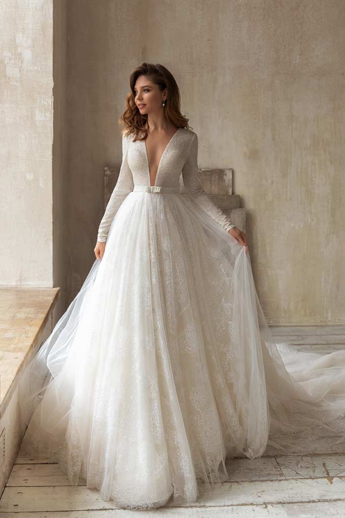 Less is More 2021 by Eva Lendel