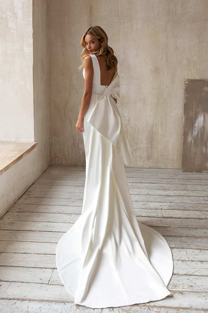 Less is More 2021 by Eva Lendel