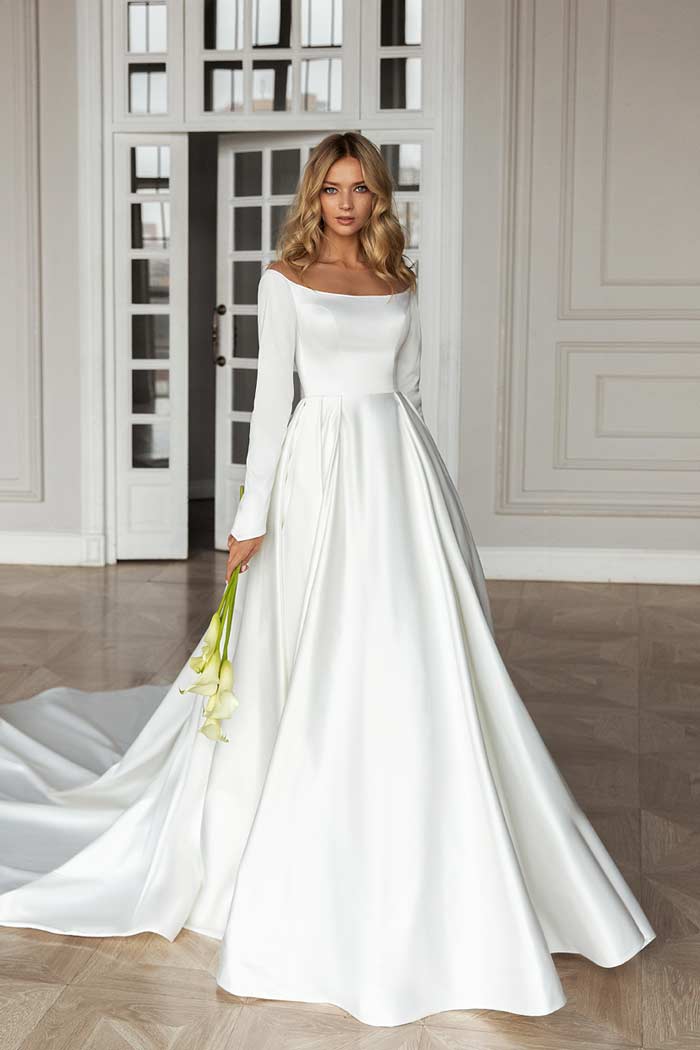 Less is More 2021 by Eva Lendel