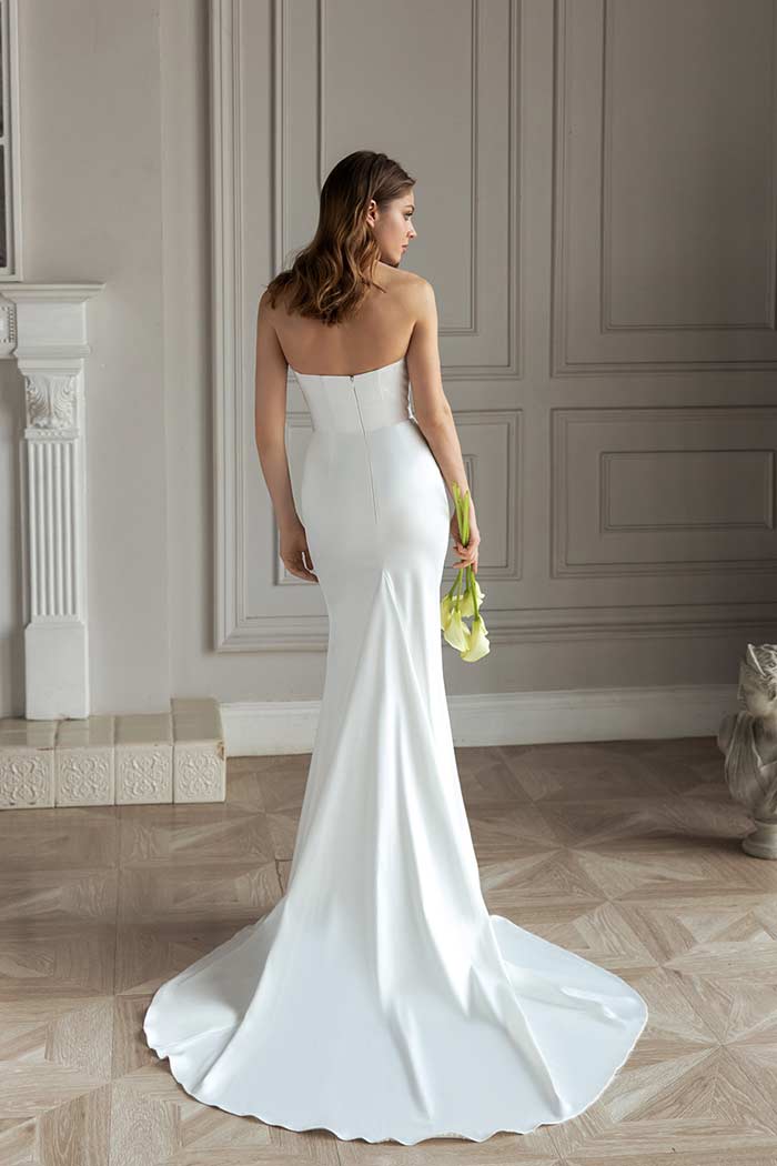 Less is More 2021 by Eva Lendel