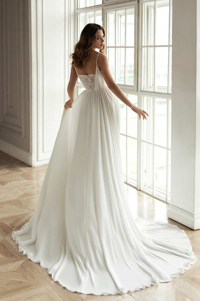 Less is More 2021 by Eva Lendel